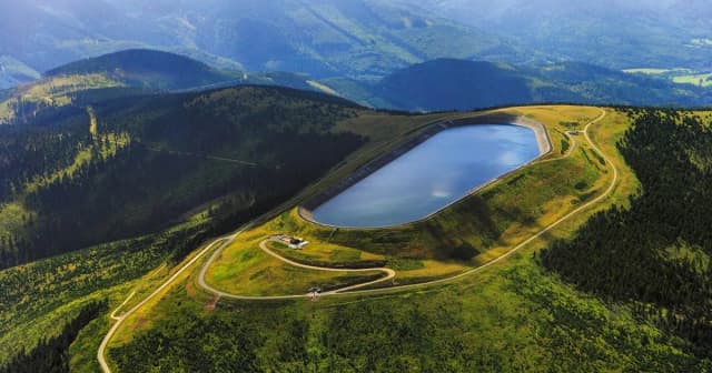 Elektrownia w Czechach: Dlaczego Dlouhé Stráně to kluczowy obiekt? Elektrownia w Czechach: Dlaczego Dlouhé Stráně to kluczowy obiekt?